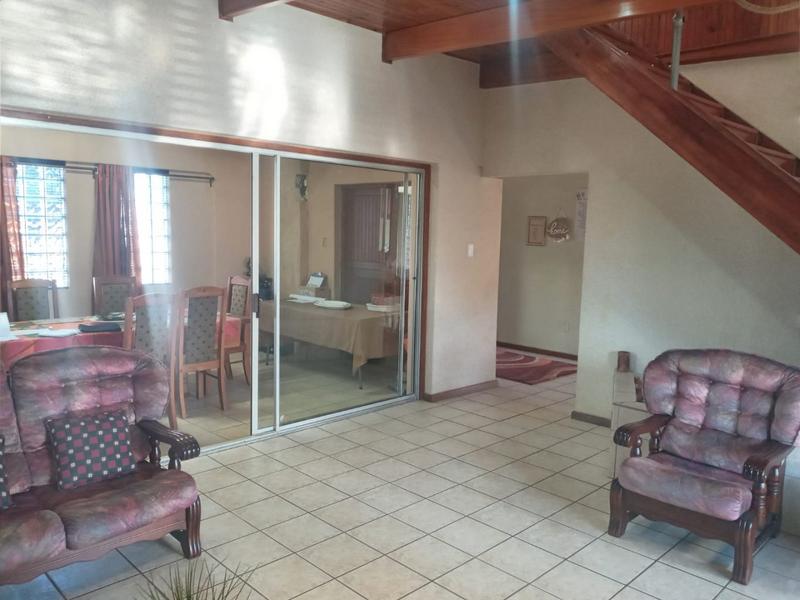 4 Bedroom Property for Sale in C Place Eastern Cape
